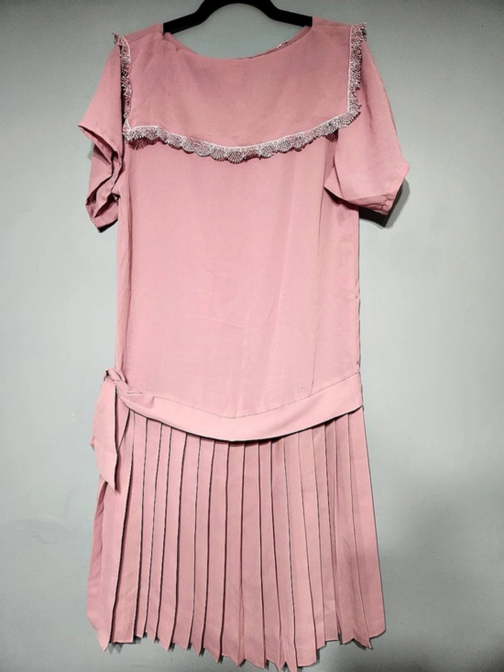 n'things Pink Chiffon Lace Trim Pleated Dress. Short Sleeve. Size 11/12. Vintage